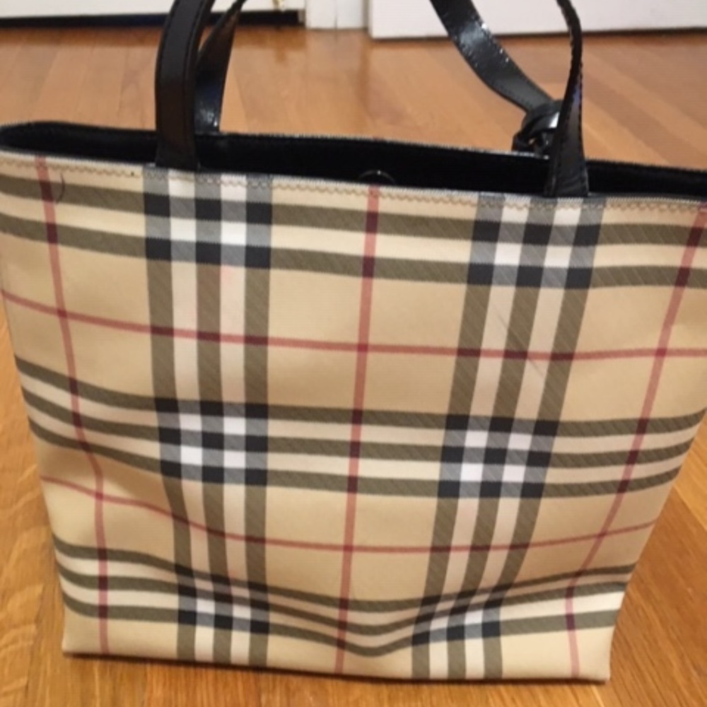 Classic Burberry vinyl tote